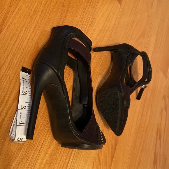 JUSTFAB Dhalian Women’s Zipper Black Stiletto’s - Picture 5 of 8